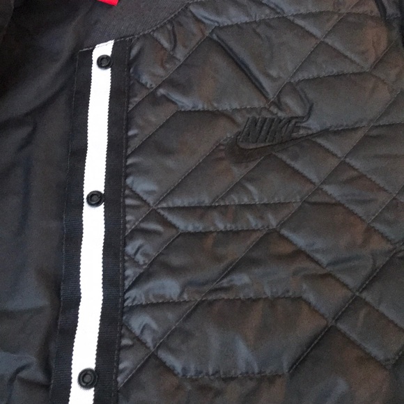 Nike Quilted Bomber Jacket - Picture 6 of 11
